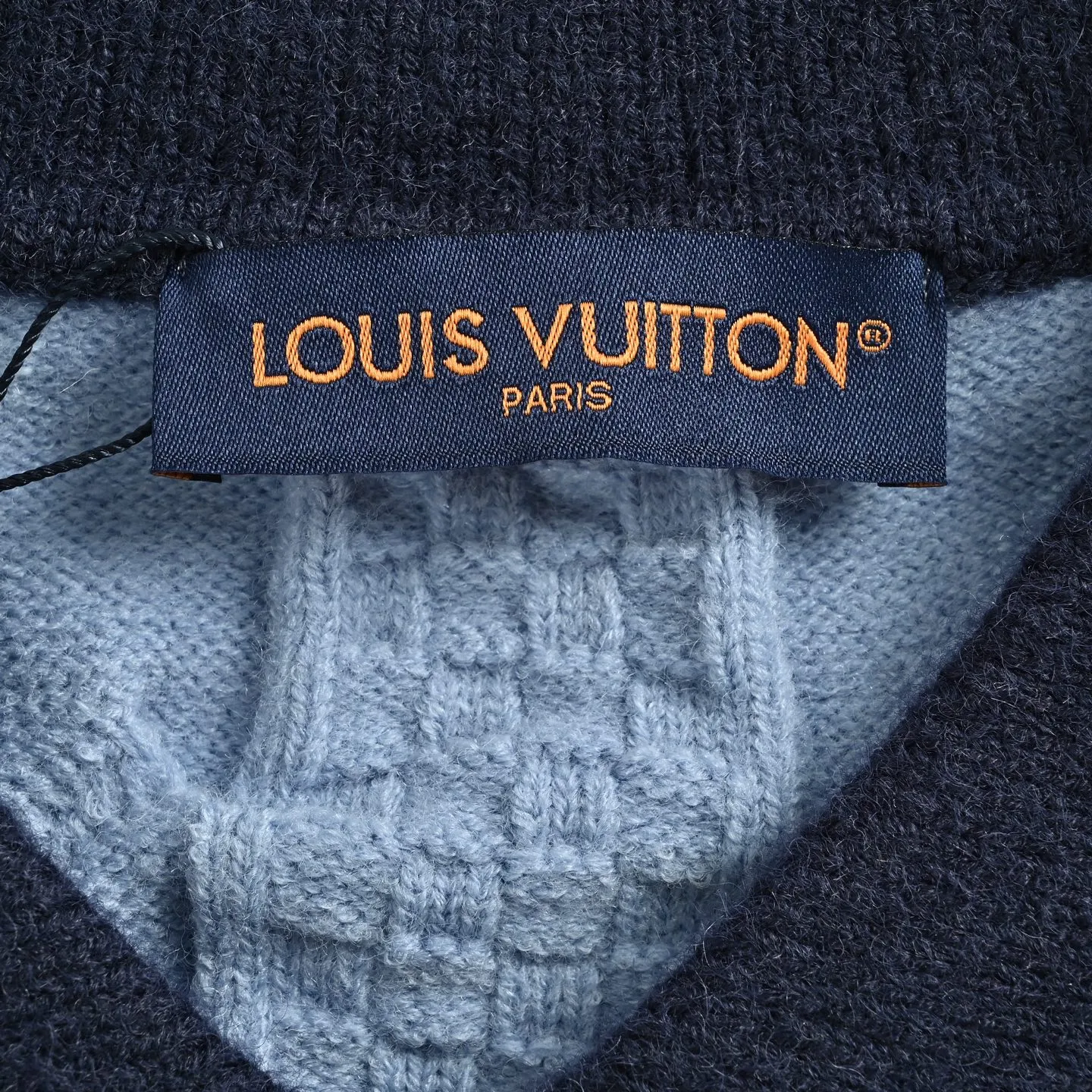 Louis Vuitton/Louis Vuitton leather label blue collar cable knit cardigan